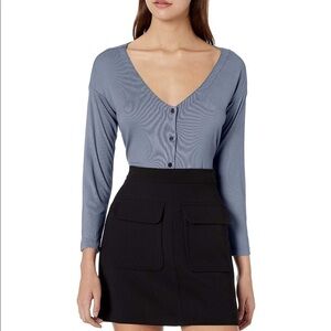 NEW cupcakes and cashmere Blue Lindy Oversized Button Front V-neck Blouse Sz L